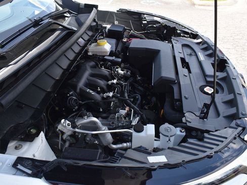 Used 2025 Nissan Pathfinder Platinum w/ Cargo Package FWD image 22