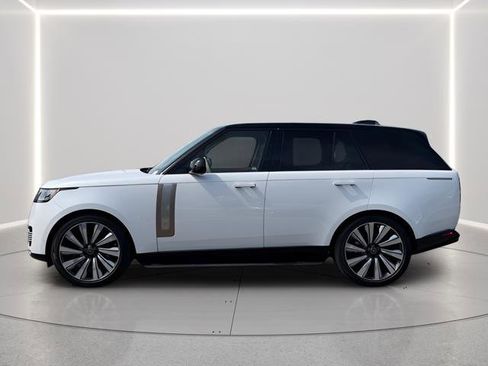Certified 2024 Land Rover Range Rover SV AWD/4WD image 2