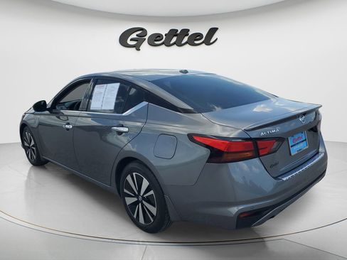Used 2020 Nissan Altima 2.5 SV FWD image 7
