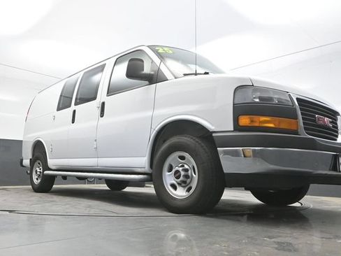 Used 2025 GMC Savana 2500 w/ Driver Convenience Package RWD image 39