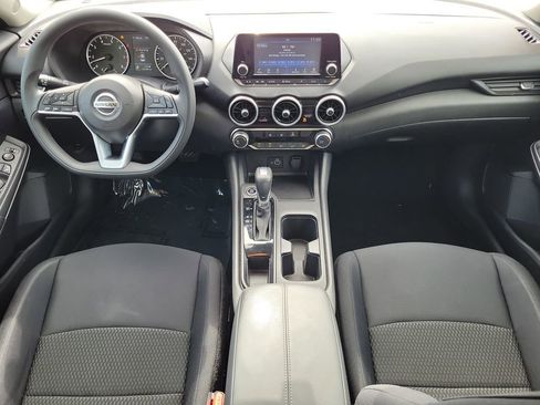 Certified 2021 Nissan Sentra S image 16