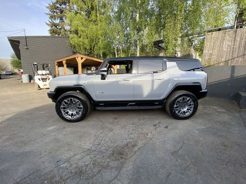 Used 2025 GMC Hummer EV 3X AWD/4WD image 3