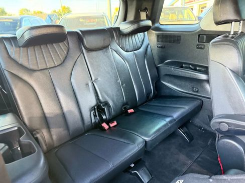 Used 2024 Hyundai Palisade Limited image 25