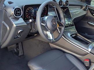 Used 2026 Mercedes-Benz GLC 300 video 3