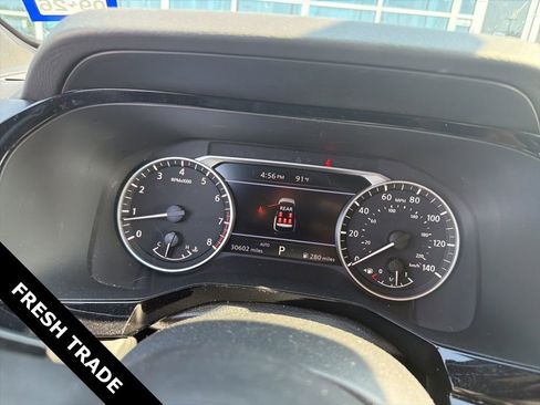 Used 2024 Nissan Pathfinder Rock Creek AWD/4WD image 2