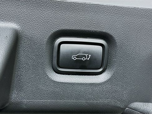 Used 2024 Hyundai Ioniq 5 SEL image 29