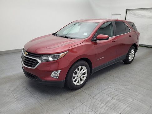 Used 2018 Chevrolet Equinox LT FWD image 2