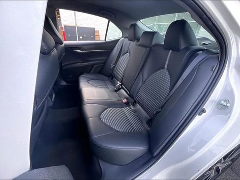 Used 2024 Toyota Camry SE FWD image 26