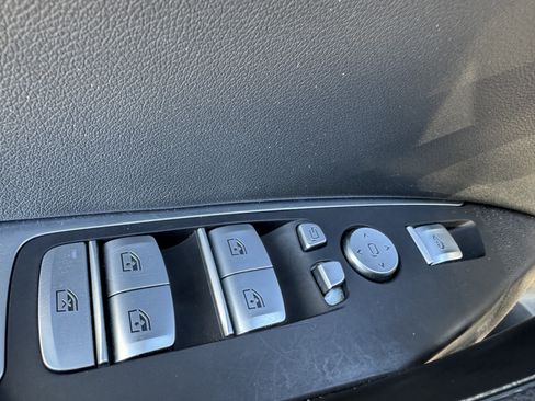 Used 2020 BMW X3 xDrive30i w/ Convenience Package image 10