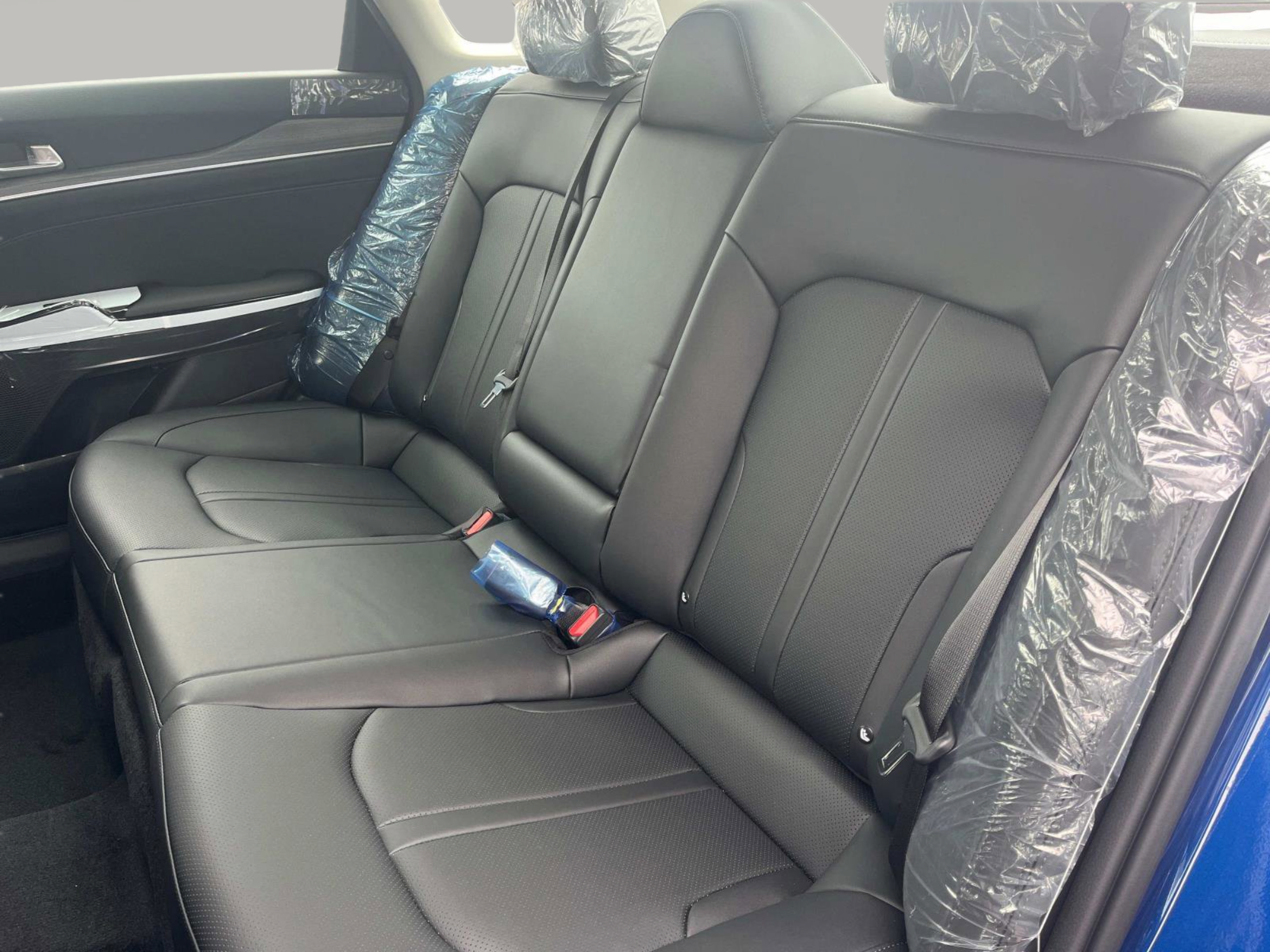 New 2025 Kia K5 EX FWD image 17