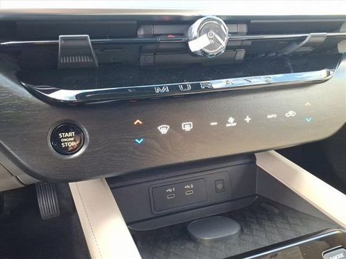 New 2026 Nissan Murano Platinum image 12