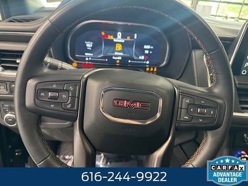 Used 2023 GMC Yukon XL AT4 AWD/4WD image 18
