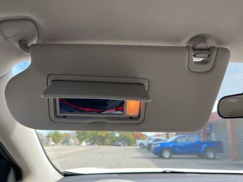 Used 2017 Nissan Murano SV image 80