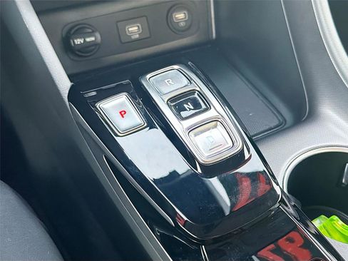Used 2022 Hyundai Sonata SEL image 17