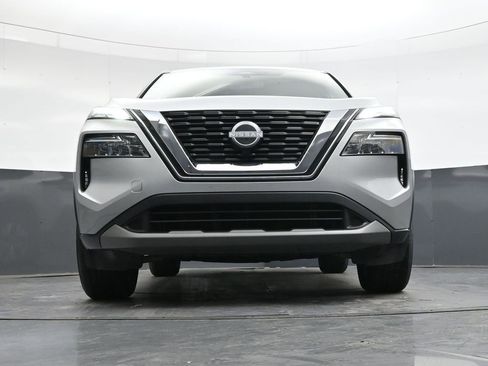 Used 2023 Nissan Rogue SV image 33