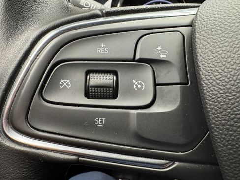 Used 2021 Buick Encore GX Select w/ Sport Touring Package AWD/4WD image 14