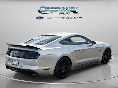 Used 2018 Ford Mustang GT image 3