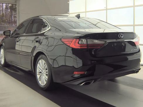 Used 2016 Lexus ES 350 w/ Accessory Package 2 image 8