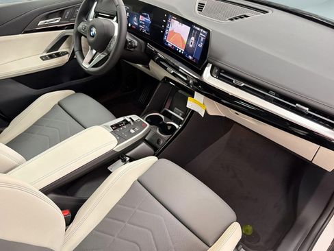 New 2026 BMW X1 xDrive28i w/ Convenience Package image 32
