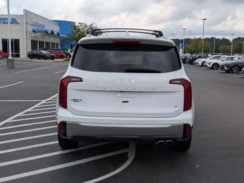Used 2025 Kia Telluride S AWD/4WD image 4