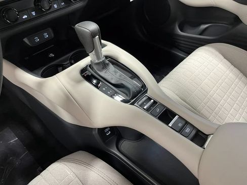 New 2027 Honda HR-V LX image 20