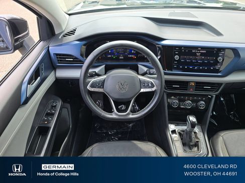 Used 2024 Volkswagen Taos SE FWD image 24