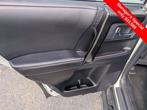 Used 2021 Toyota 4Runner TRD Off-Road Premium AWD/4WD image 10