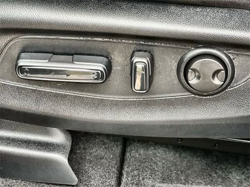 Certified 2025 Honda CR-V EX image 31