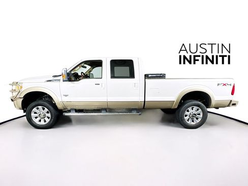 Used 2011 Ford F350 King Ranch w/ King Ranch w/Chrome Pkg AWD/4WD image 4