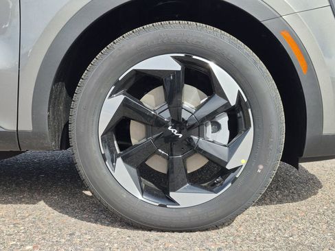 New 2026 Kia Sorento EX AWD/4WD image 17
