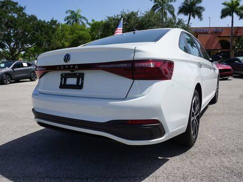 Used 2025 Volkswagen Jetta Sport FWD image 7