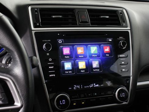 Used 2018 Subaru Outback 3.6R Limited image 9