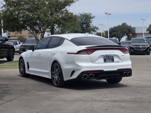 Used 2023 Kia Stinger GT2 AWD/4WD image 3