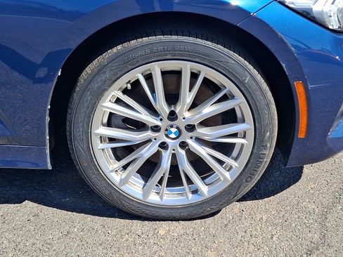 Used 2023 BMW 330i xDrive Sedan w/ Convenience Package image 8