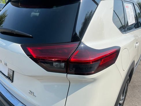 Used 2021 Nissan Rogue SL w/ Premium Package FWD image 42
