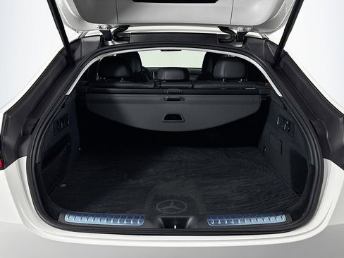 Certified 2025 Mercedes-Benz GLC 300 4MATIC image 23