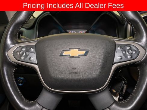 Used 2022 Chevrolet Colorado Z71 w/ Safety Package RWD image 18