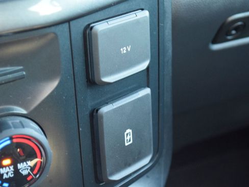 Used 2025 Ford F150 STX w/ Equipment Group 200A image 14