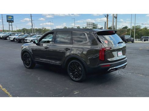Used 2022 Kia Telluride SX w/ SX Prestige Package AWD/4WD image 6