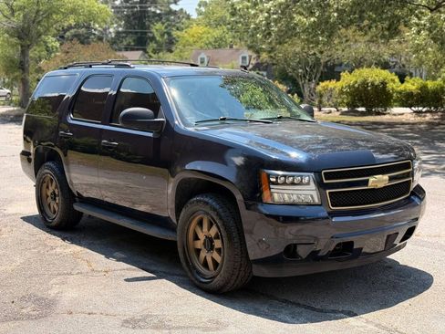 Used 2009 Chevrolet Tahoe LT w/ Luxury Package AWD/4WD image 7
