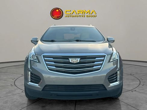 Used 2018 Cadillac XT5 Luxury w/ Driver Awareness Package AWD/4WD image 12