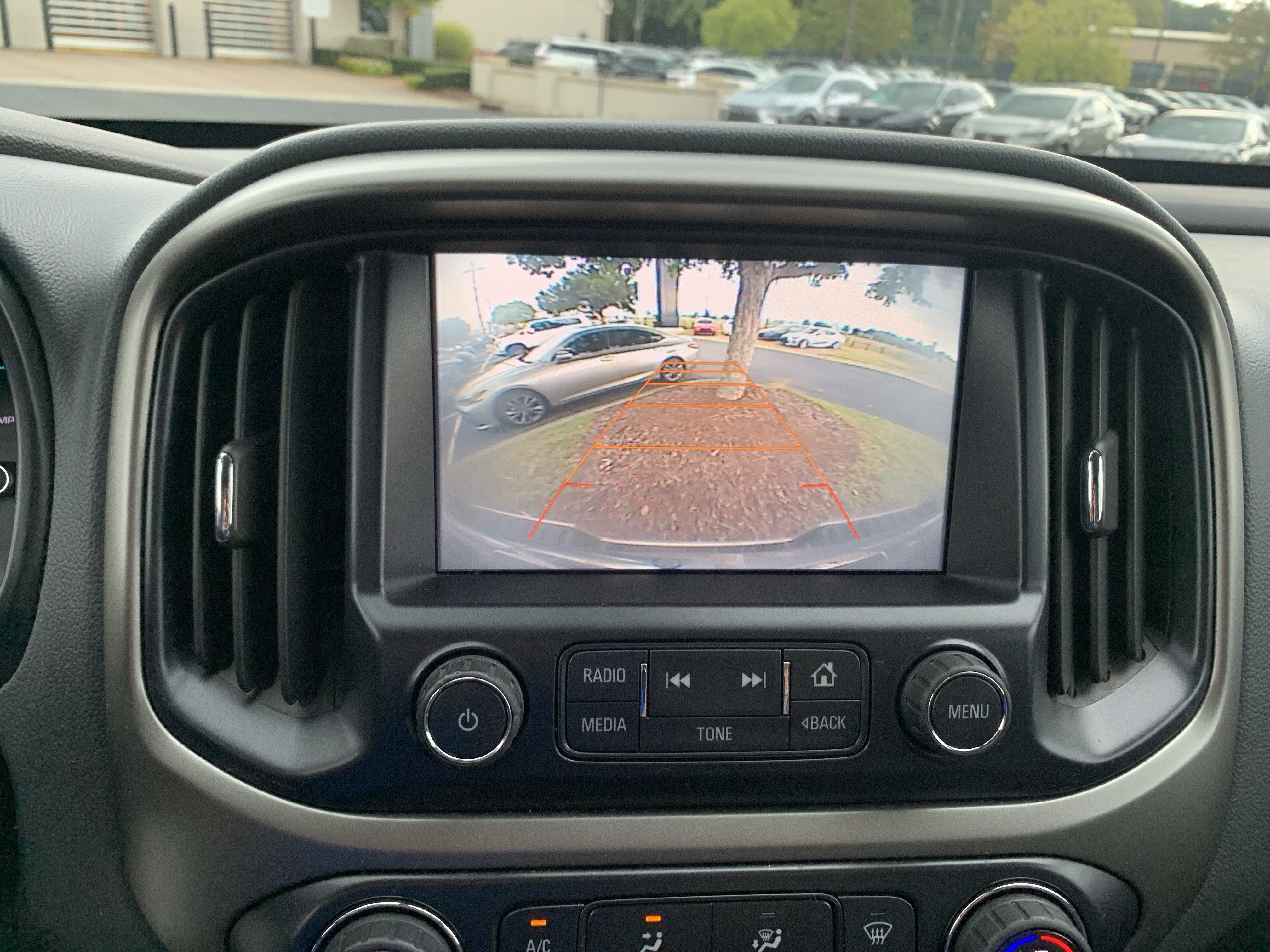 Used 2016 Chevrolet Colorado Z71 RWD image 25