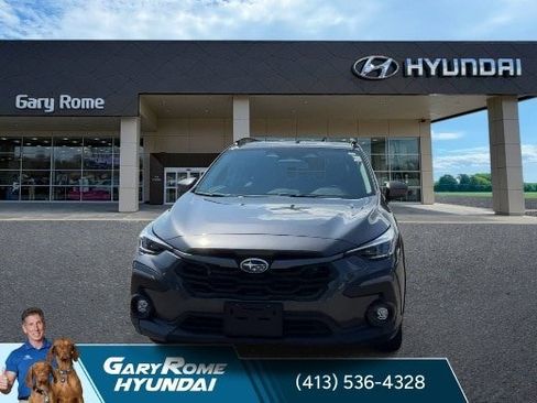Used 2024 Subaru Crosstrek 2.5i Limited AWD/4WD image 3