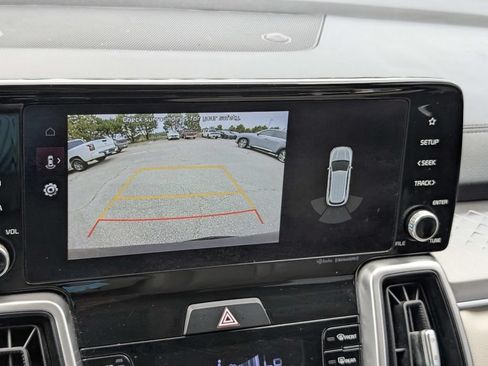 Used 2022 Kia Sorento S w/ Panoramic Sunroof Package FWD image 24