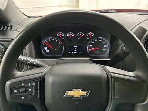 Used 2022 Chevrolet Silverado 1500 Custom image 10