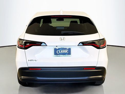 New 2026 Honda HR-V LX image 6
