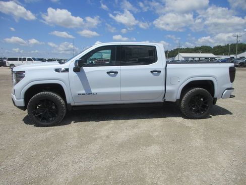 New 2026 GMC Sierra 1500 Denali Ultimate AWD/4WD image 12
