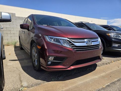Used 2018 Honda Odyssey EX-L image 2