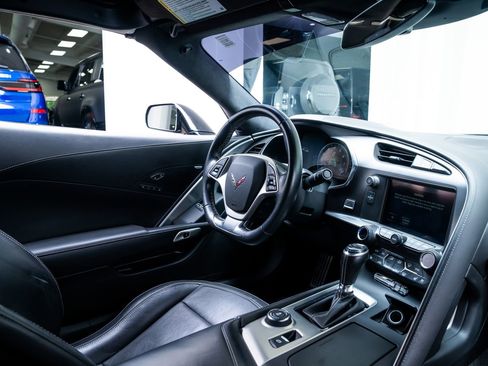 Used 2018 Chevrolet Corvette Grand Sport RWD image 8
