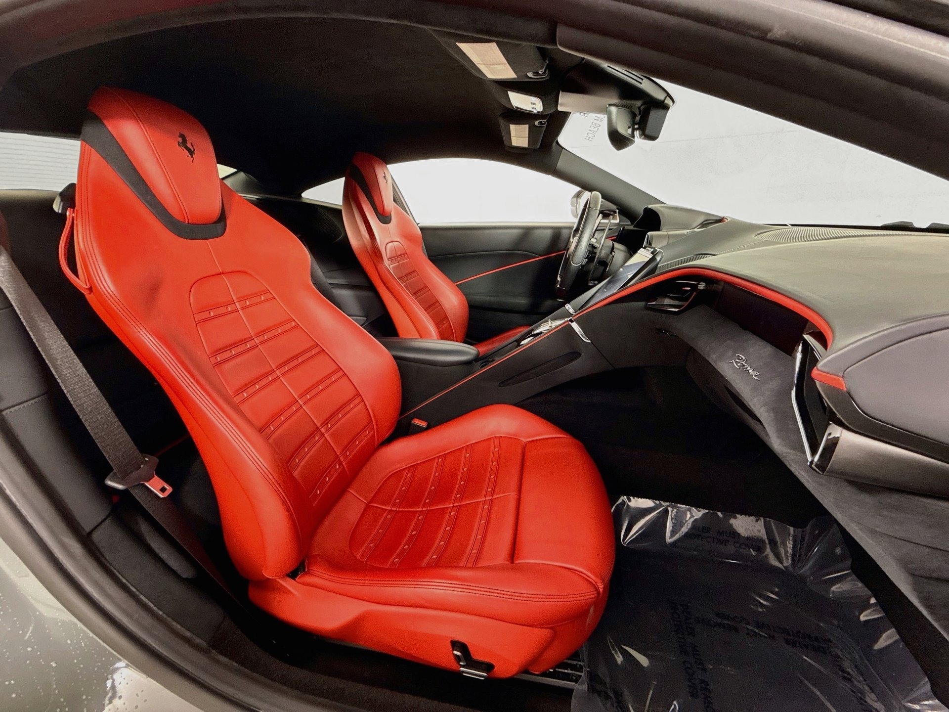 Certified 2021 Ferrari Roma RWD image 23